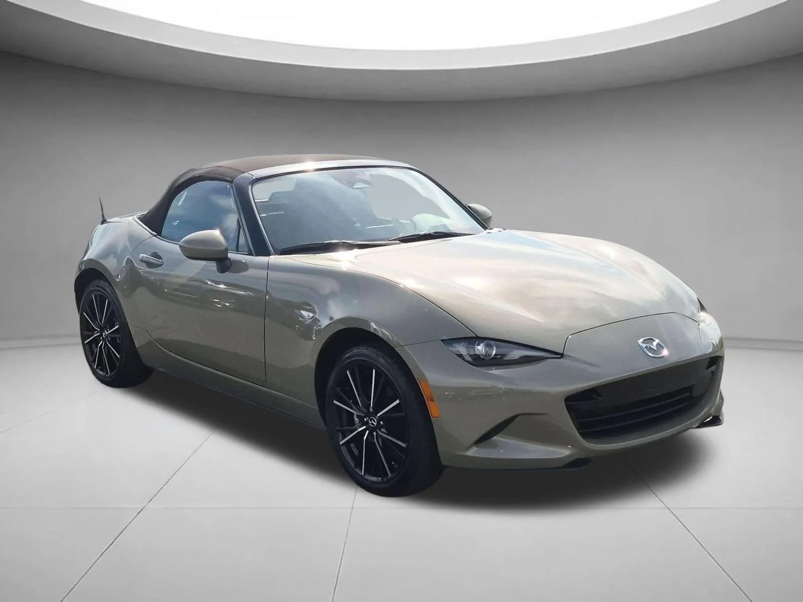 Used 2024  MAZDA GRNDTR image 7