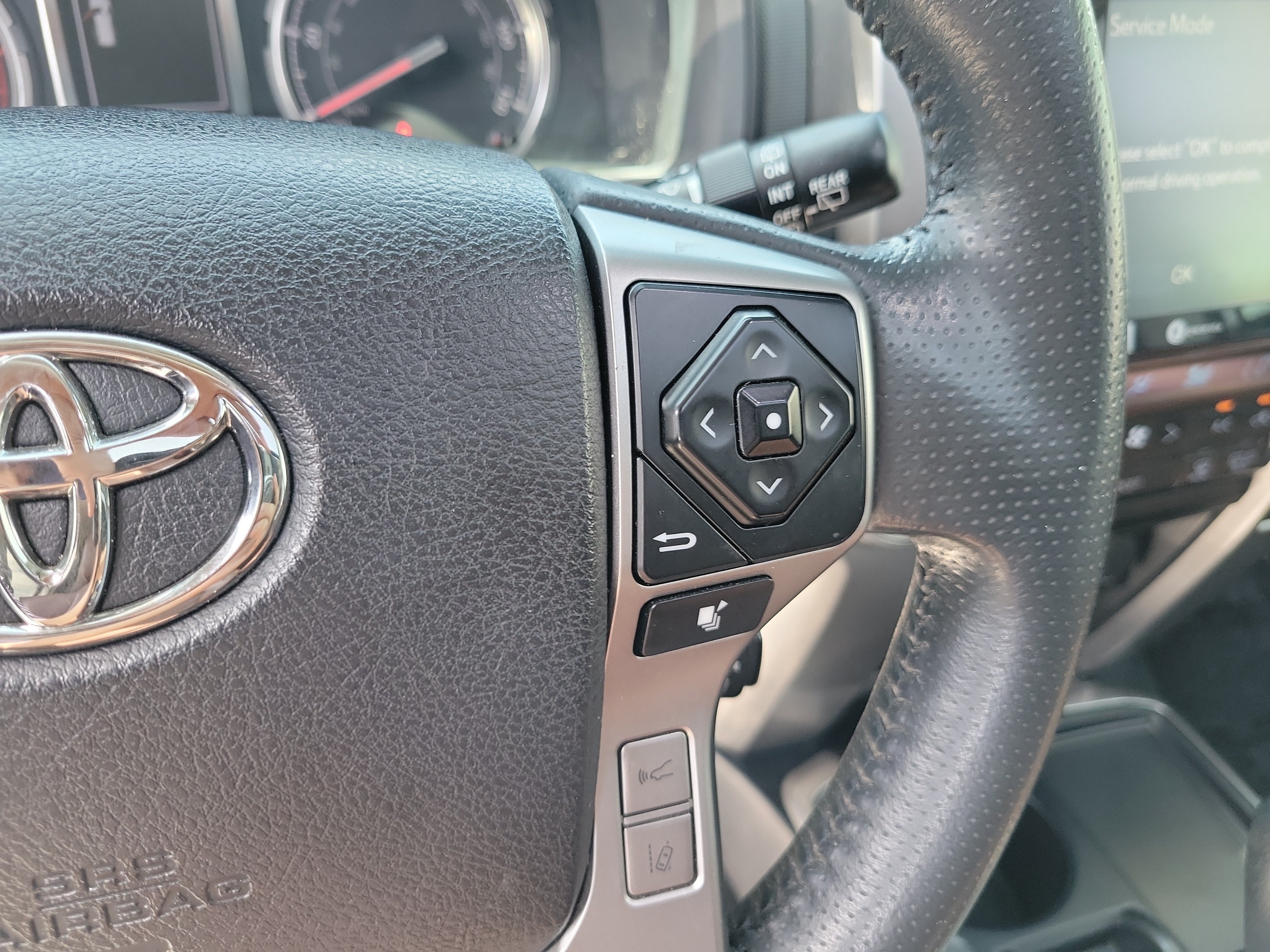 Used 2021 Blizzard Pearl Toyota Limited image 26
