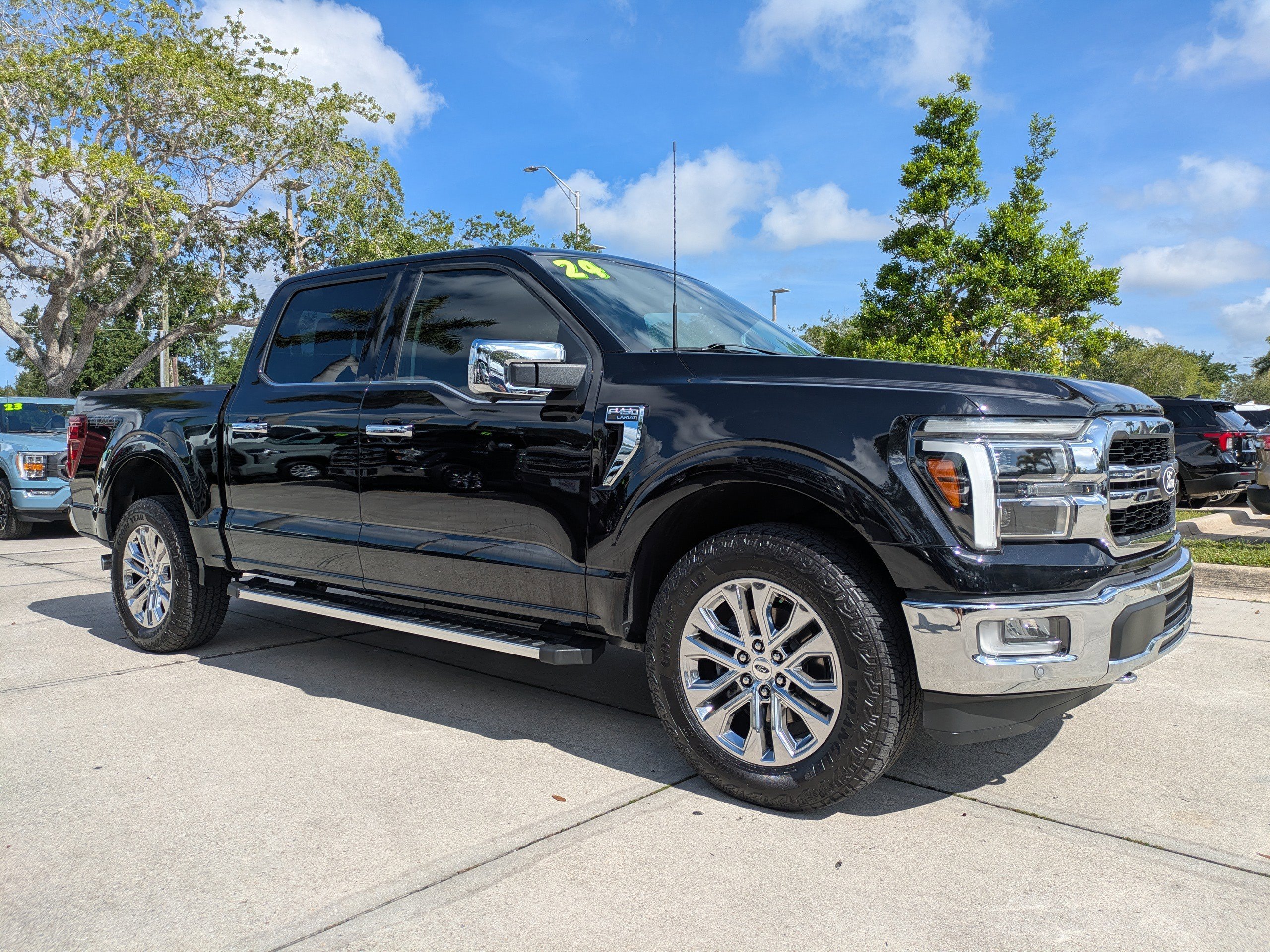 Used 2024 Black Metallic Ford LARIAT image 2