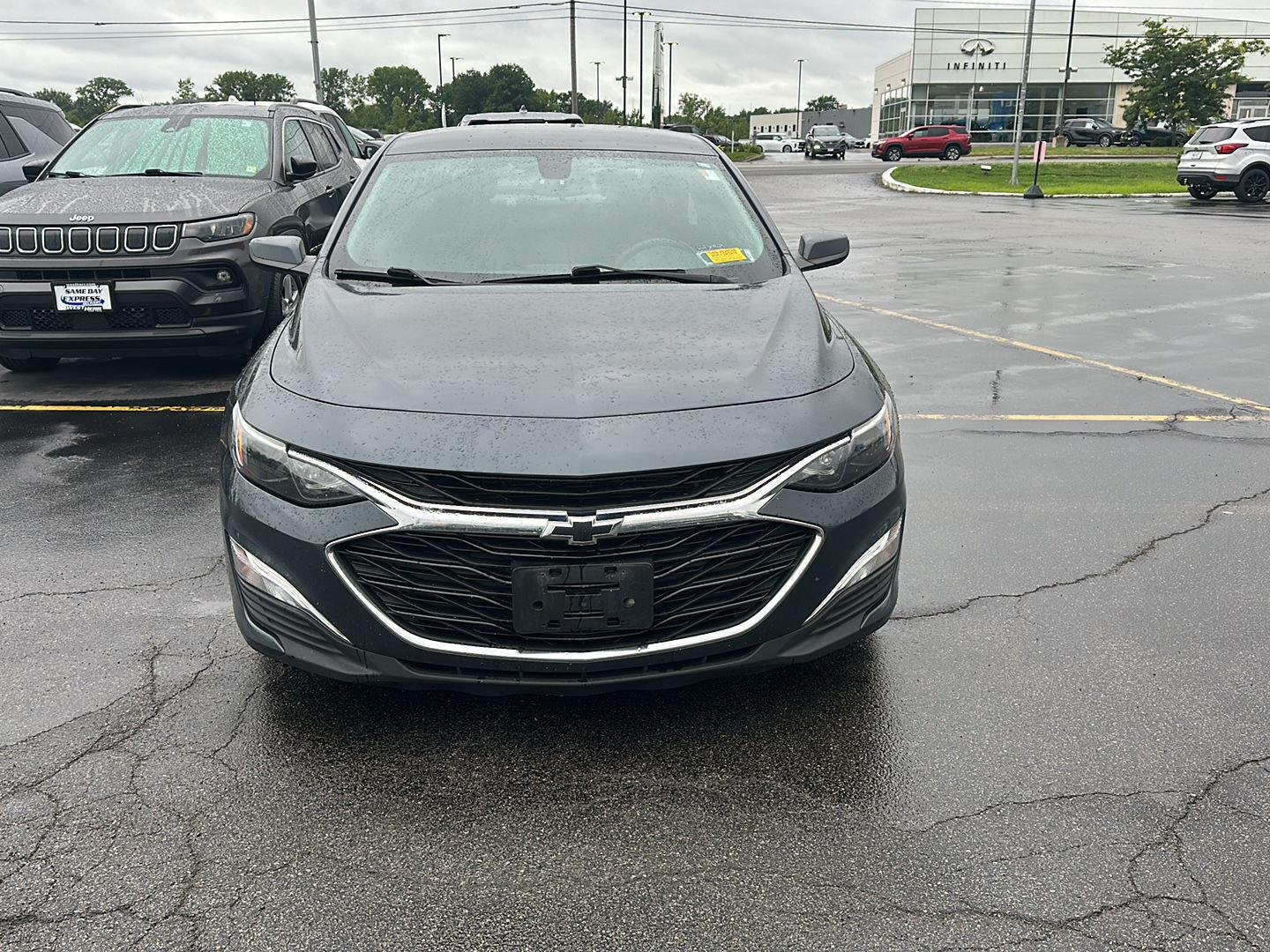 Used 2020 SHADOW GRAY METALLIC Chevrolet RS image 8