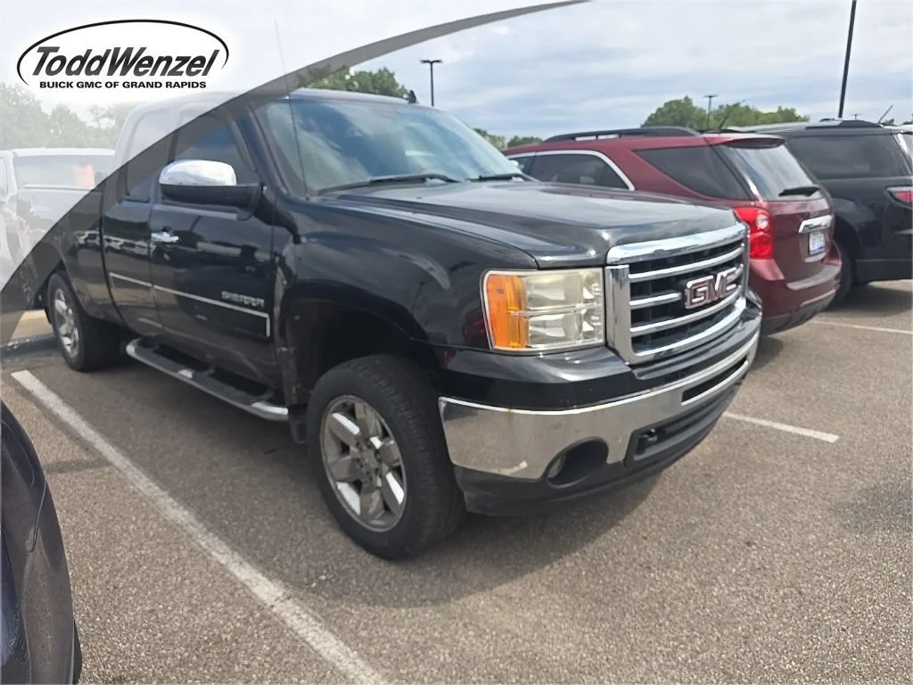 Used 2012 ONYX BLACK GMC SLE image 1