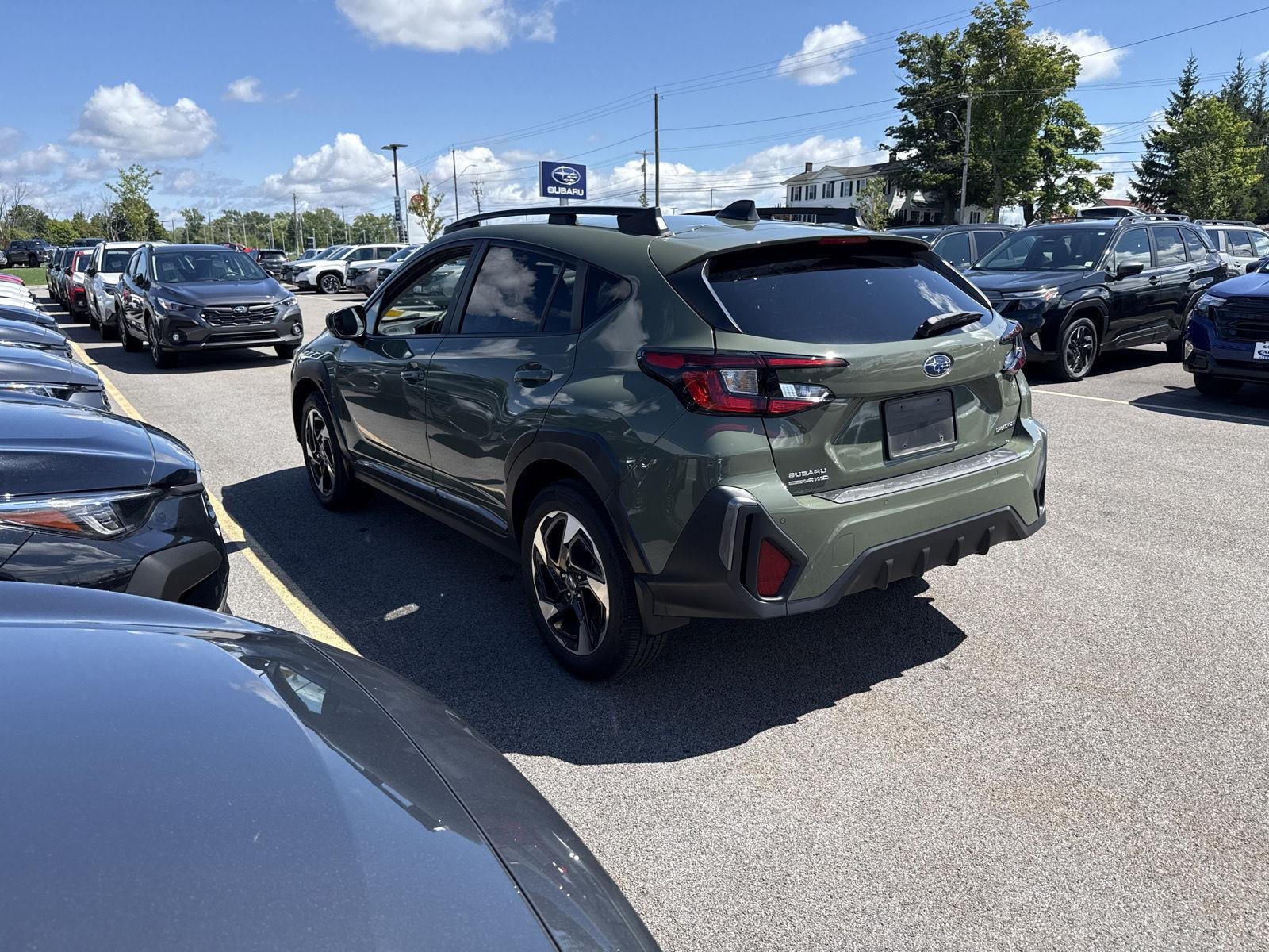 Used 2025 Alpine Green Subaru Limited image 5