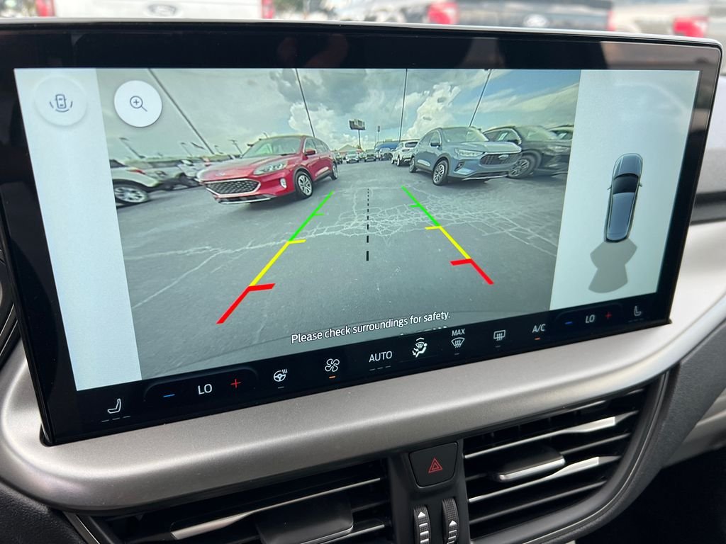 New 2026 White Ford Base image 27