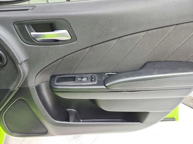 Used 2023 Green Dodge SXT image 42