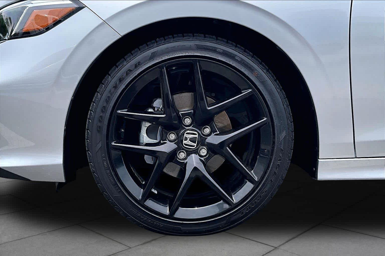 2026 Honda Civic Sport - Photo 11