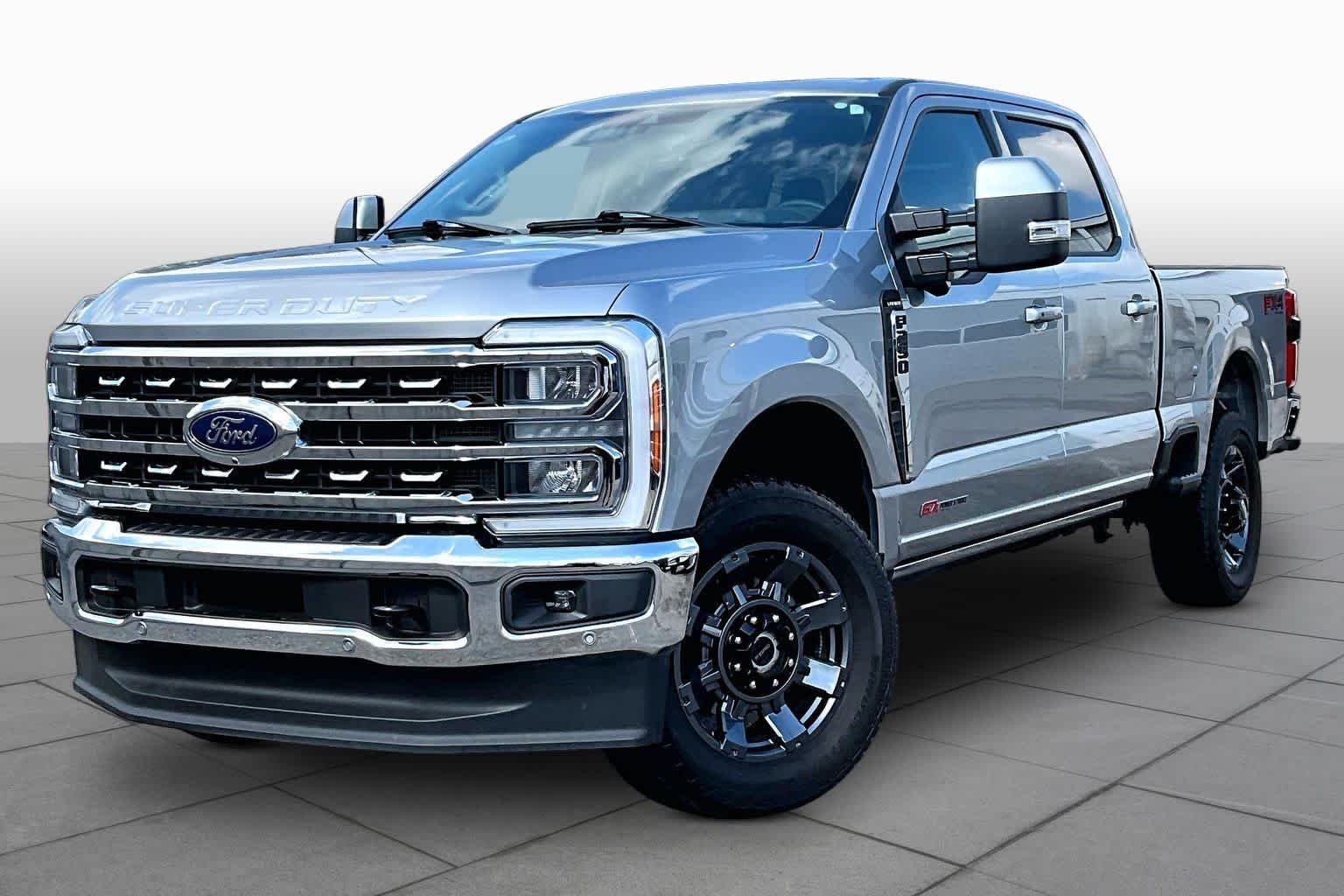 Used 2023 Iconic Silver Metallic Ford LARIAT image 32