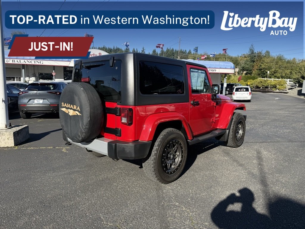 2012 Jeep Wrangler Sahara photo 2