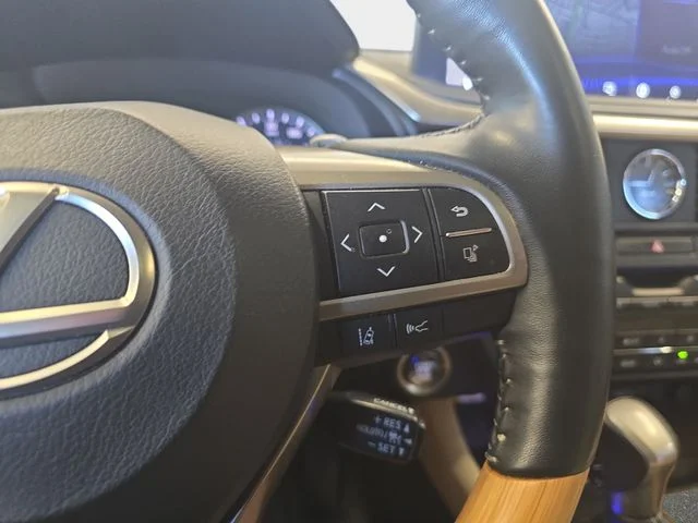 Used 2022 Silver Lexus 350 image 21