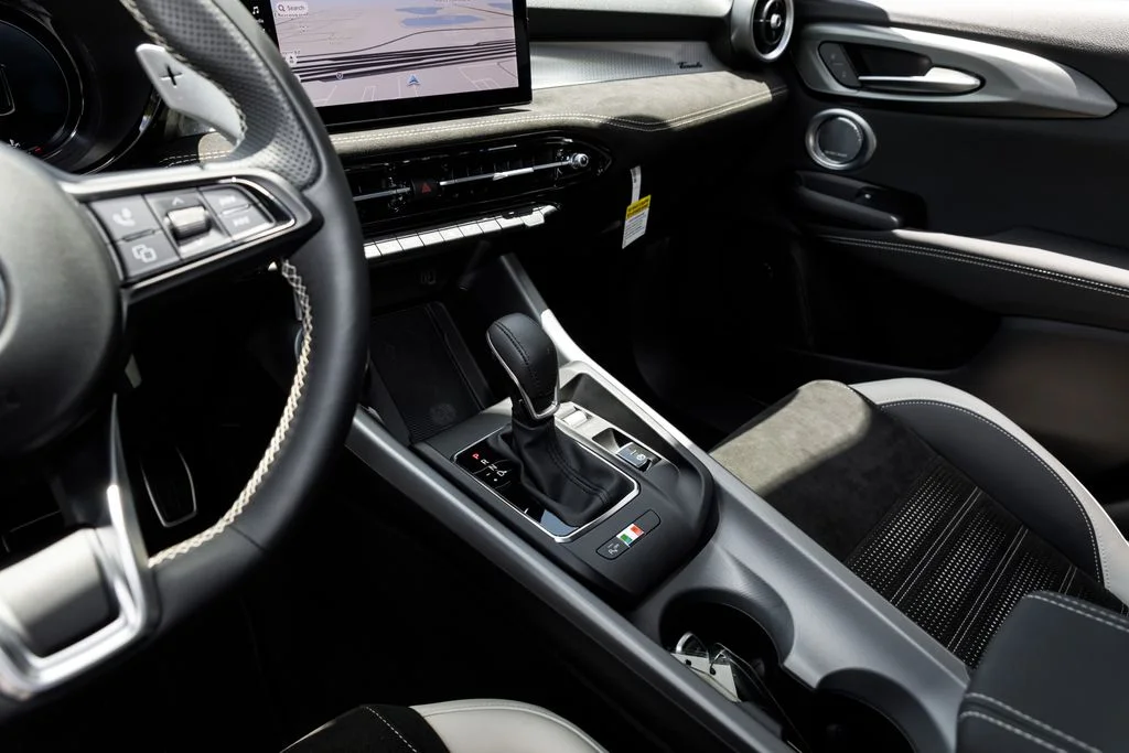 New 2026 Silver Alfa Romeo Sport Speciale image 34