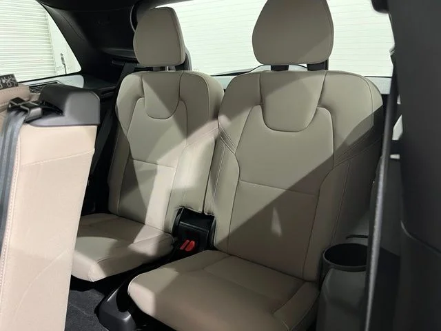 2026 Volvo XC90 Core - Photo 23