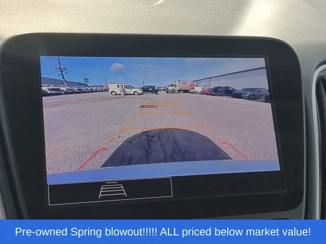 Used 2025 White Chevrolet LT image 31