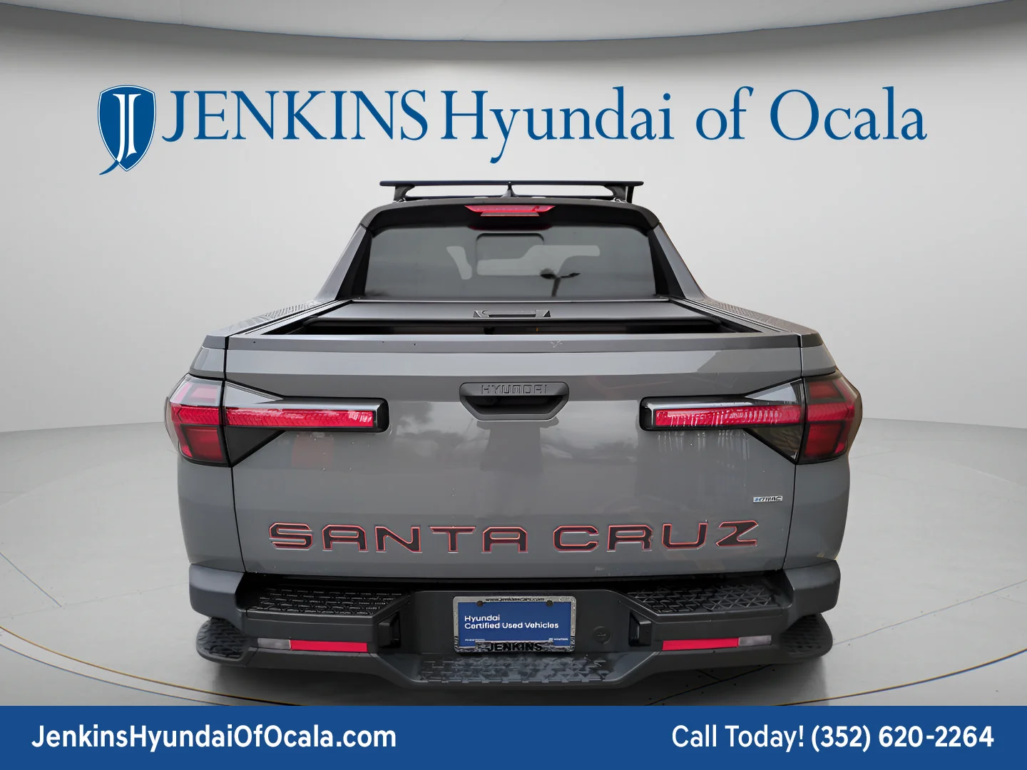 Used 2022 Hampton Gray Hyundai SEL image 4