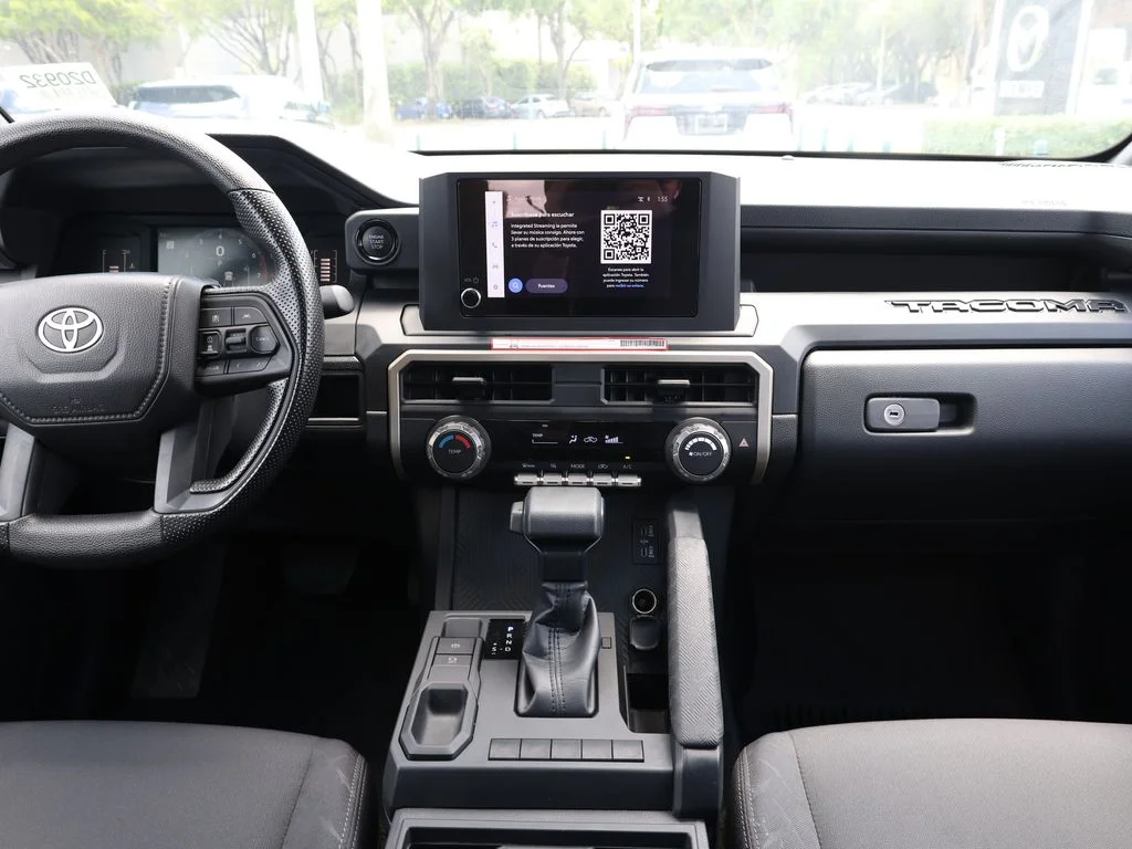 Used 2025 White Toyota SR image 21