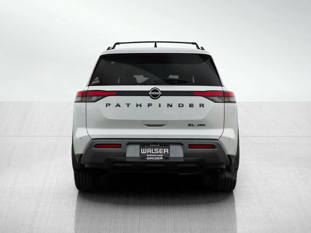 New 2026 Everest White Pearl TriCoat Nissan SL image 5