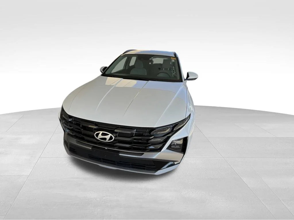 Used 2026 White Hyundai SEL Plus image 26