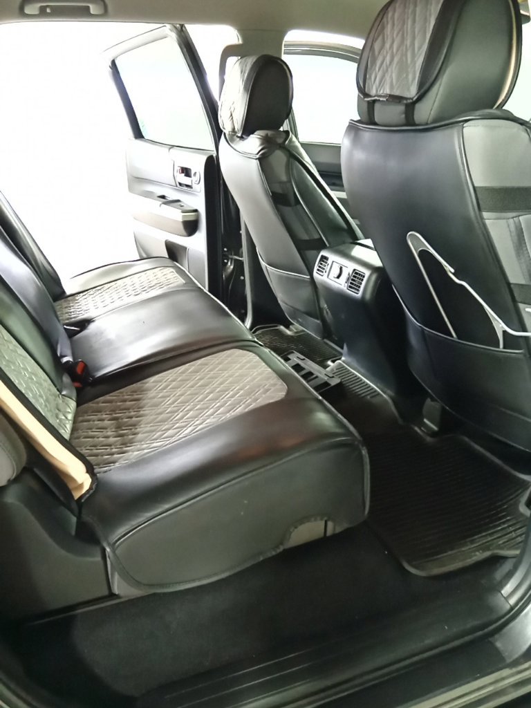 Used 2019 Magnetic Gray Metallic Toyota SR5 image 11