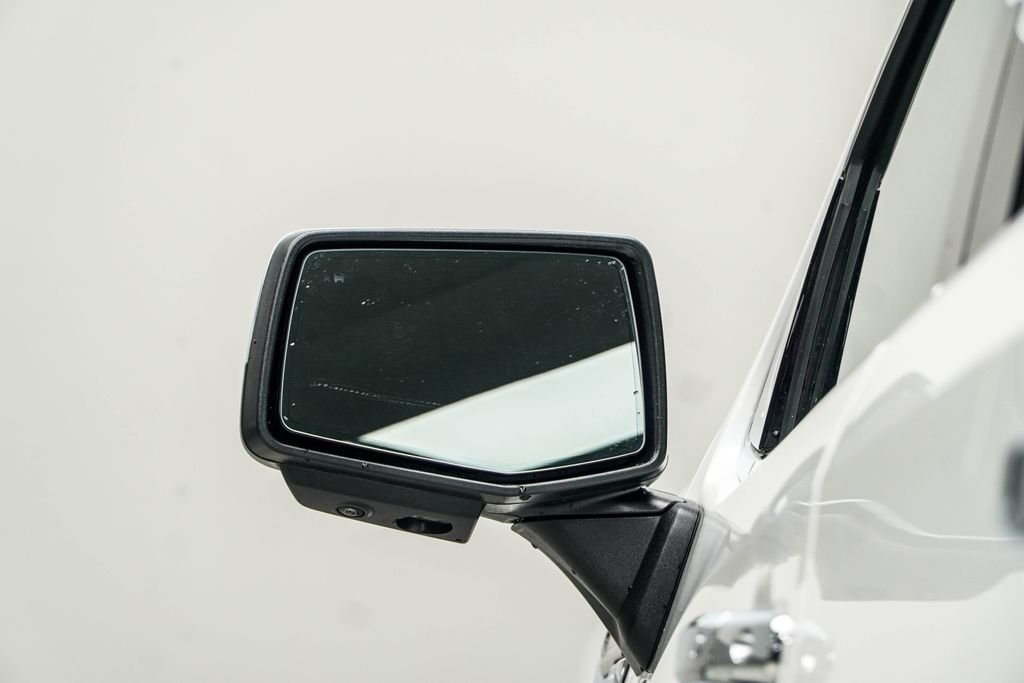Used 2025 White GMC Denali image 14
