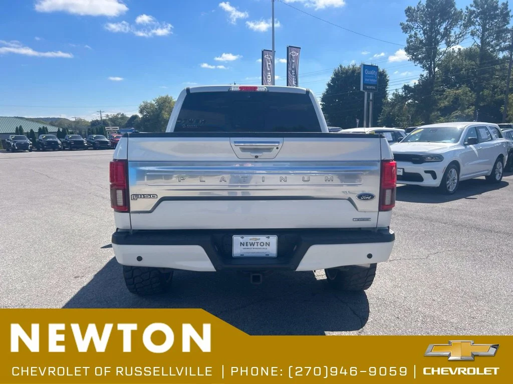 Used 2018 White Platinum Clearcoat Metallic Ford Platinum image 13