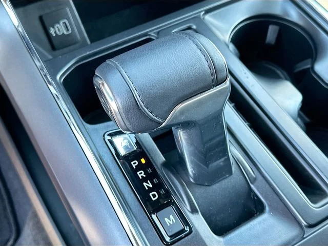 Used 2025 Black Ford Lariat image 17