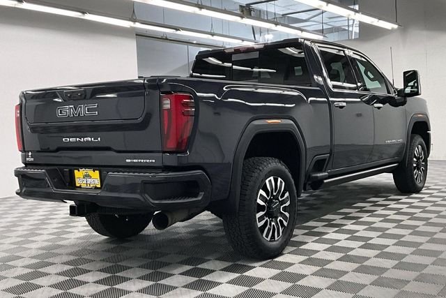 2024 GMC Sierra 3500HD Denali Ultimate - Photo 14