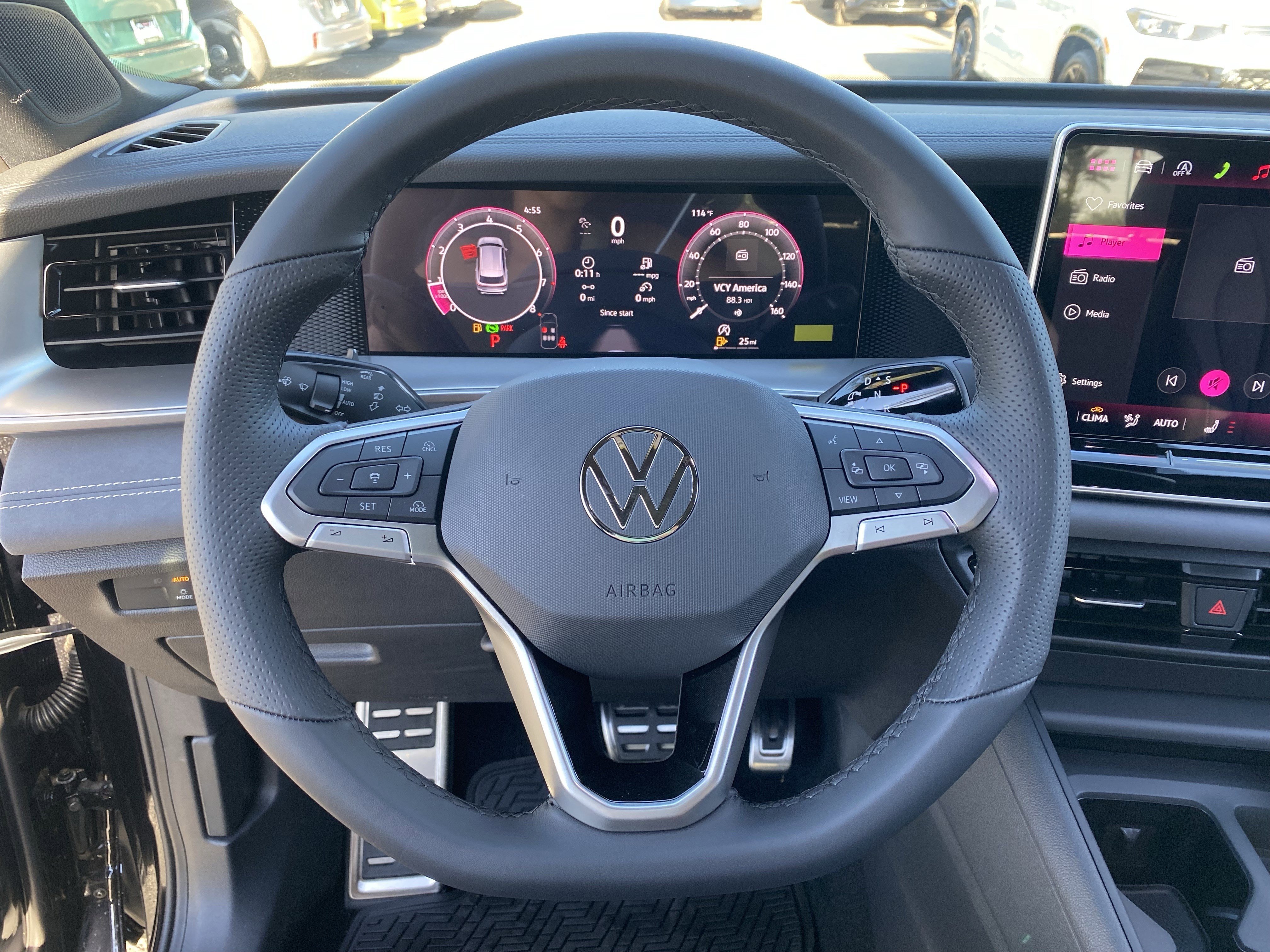 2026 Volkswagen Tiguan SE R-LINE BLACK - Photo 20