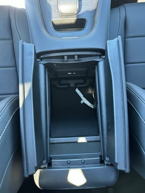 New 2026 MANUFAKTUR Moonlight White Magno Mercedes-Benz GLE 350 image 39