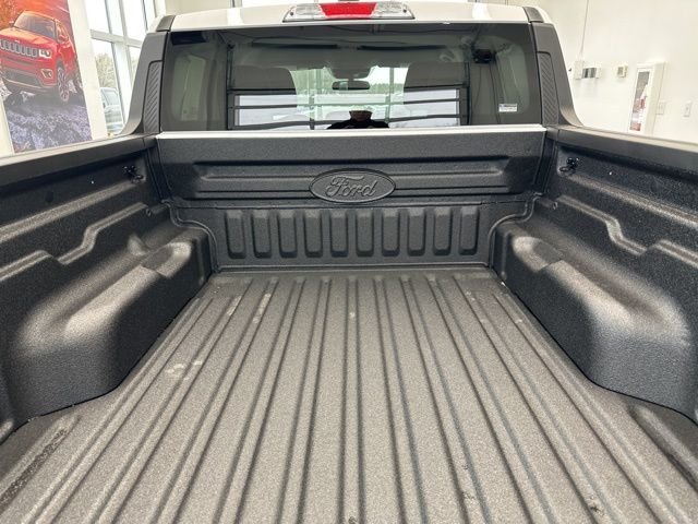New 2026 Oxford White Ford XL image 11