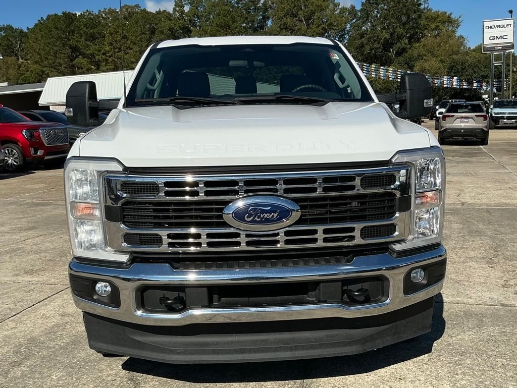 Used 2024 White Ford XLT image 2