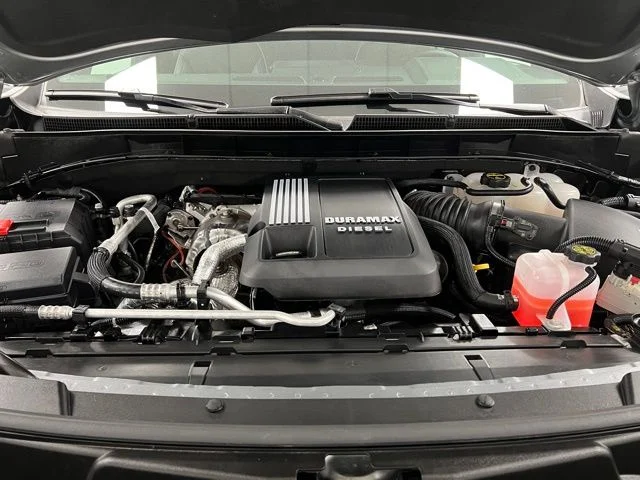Used 2025 Gray GMC Elevation image 64