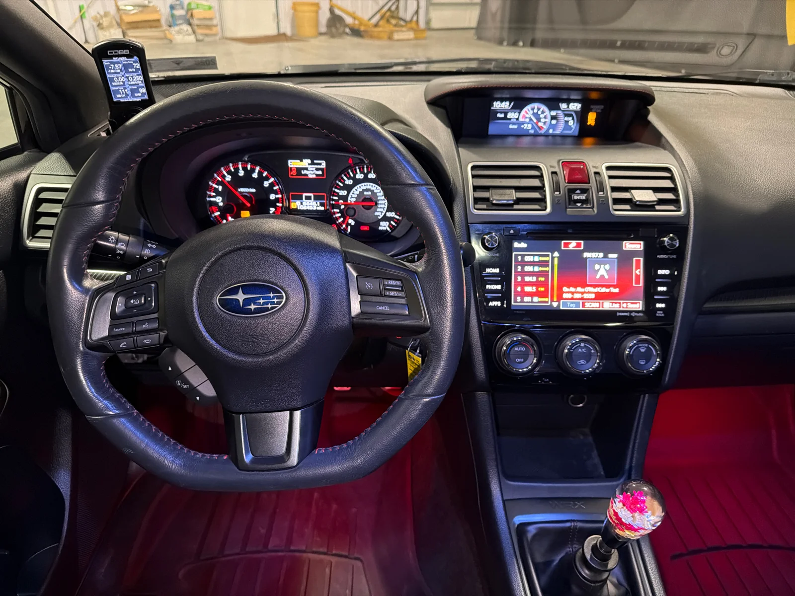 Used 2018 Crystal Black Silica Subaru Premium image 14