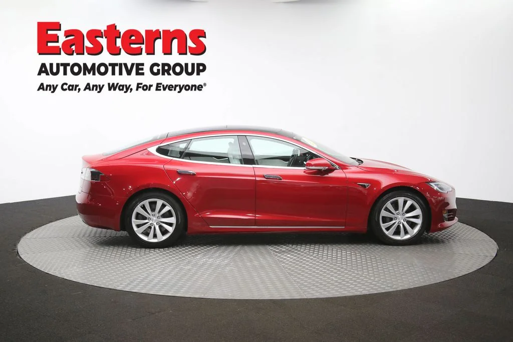 Used 2017 Red Tesla P100D image 42