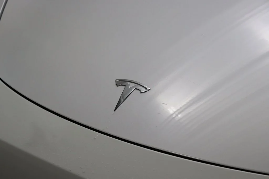 Used 2023 Pearl White Multi-Coat Tesla Long Range image 3