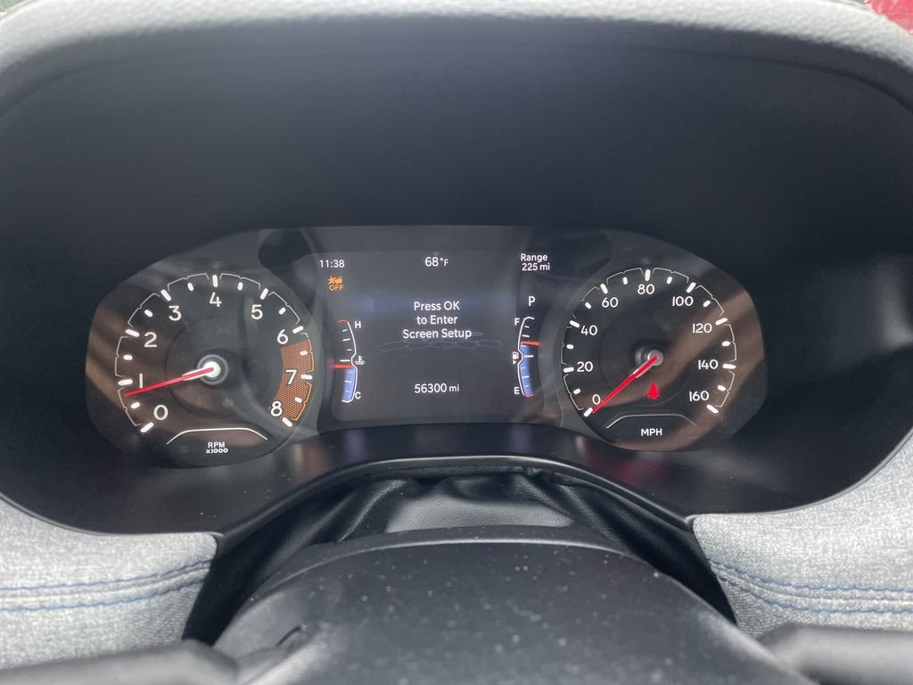 Used 2024 Blue Jeep Latitude image 17