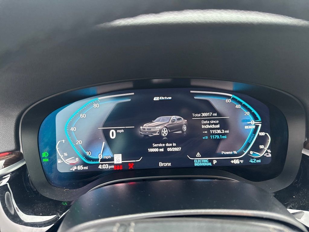 Used 2023 Black BMW 530e iPerformance image 37