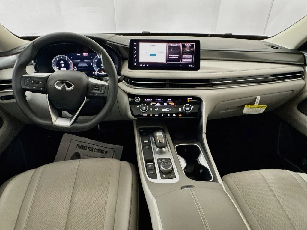 Certified Used 2027 White INFINITI PURE image 30