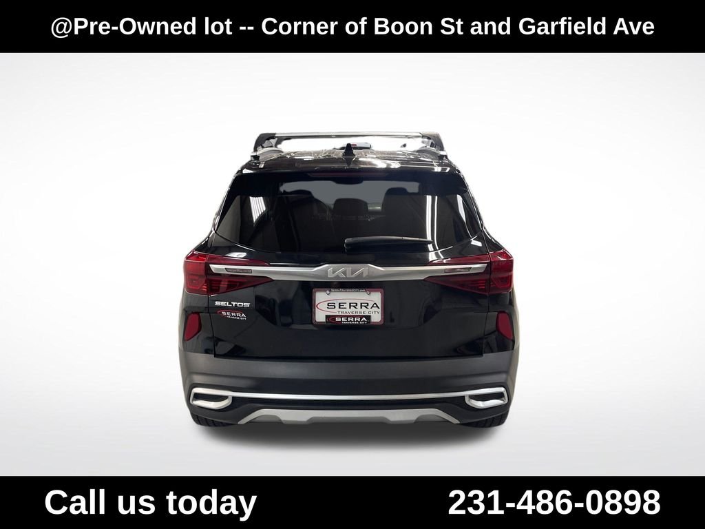Used 2023 Black Kia SX image 4