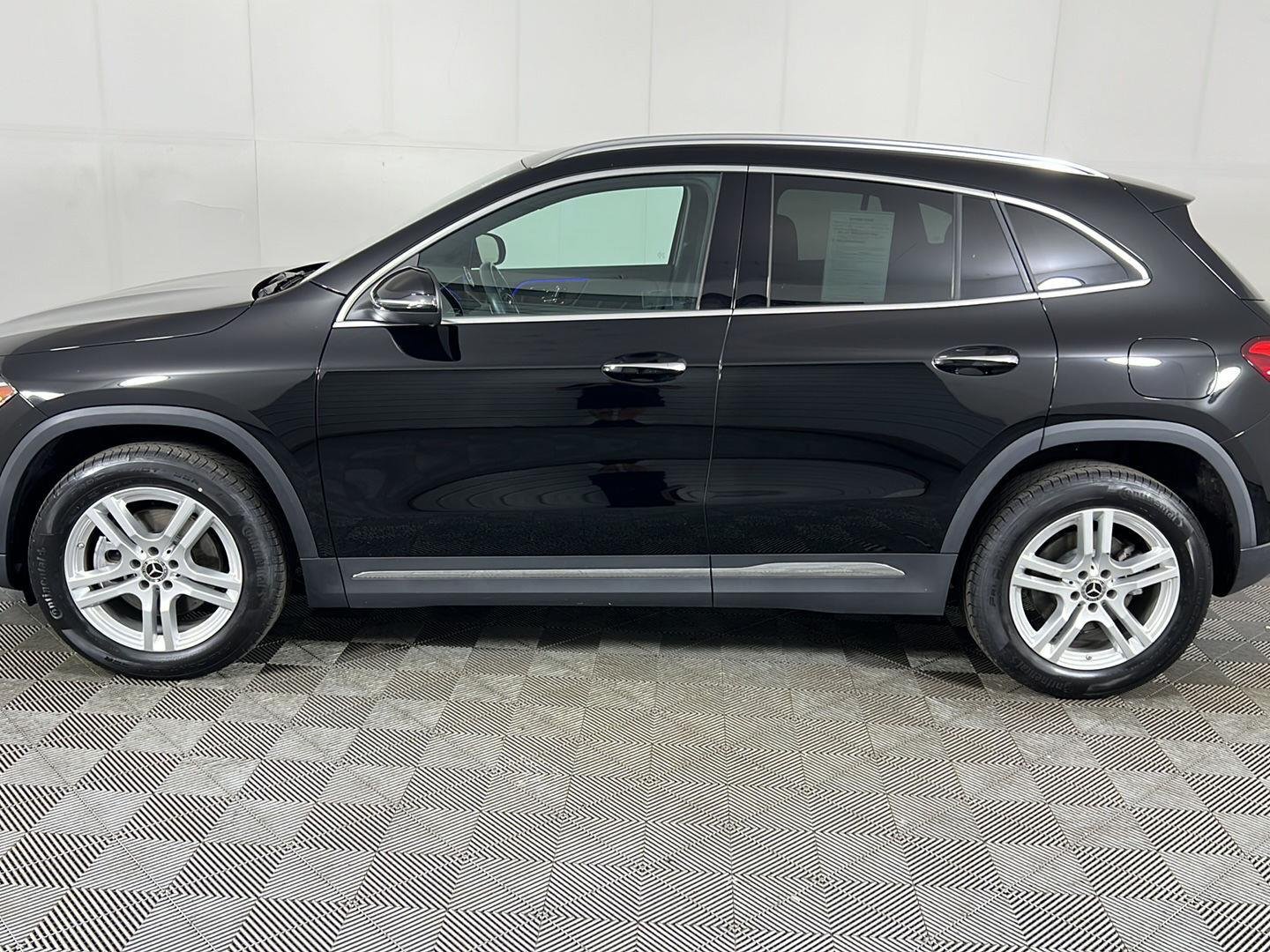 Certified Used 2023 Night Black Mercedes-Benz GLA 250 image 27