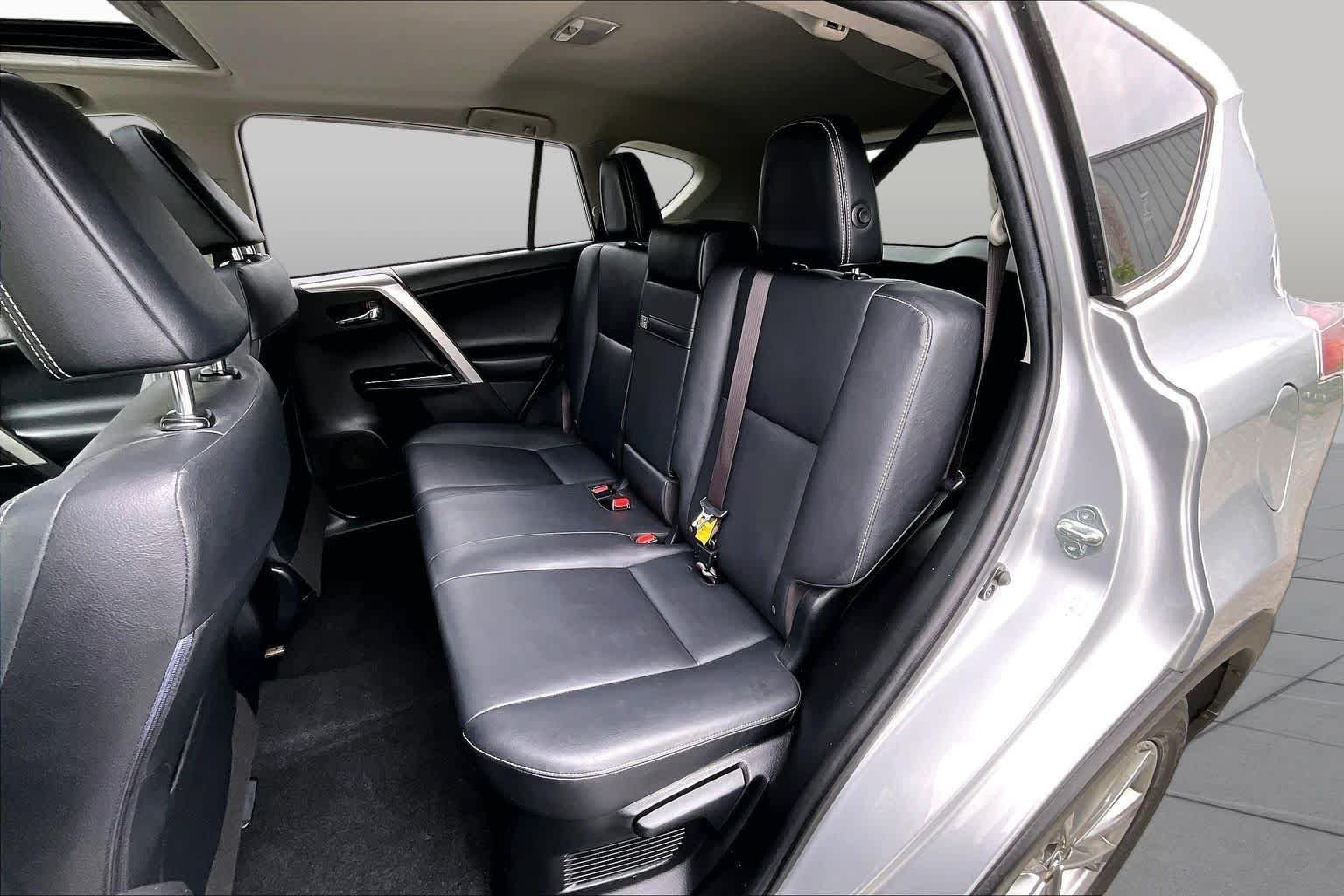 Used 2016 Classic Silver Metallic Toyota Limited image 21