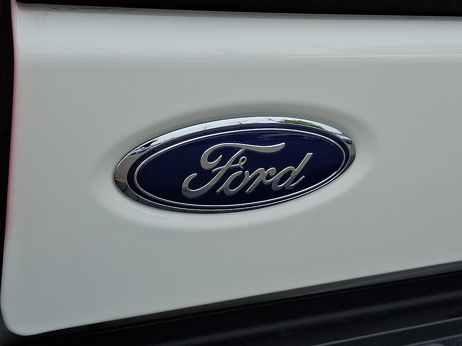 Used 2026 Star White Metallic Tri Coat   Az Ford Platinum image 32
