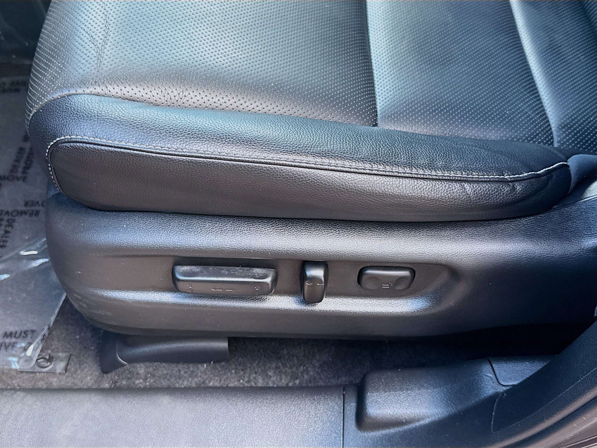 Certified Used 2023 Sonic Gray Pearl Honda RTL-E image 18
