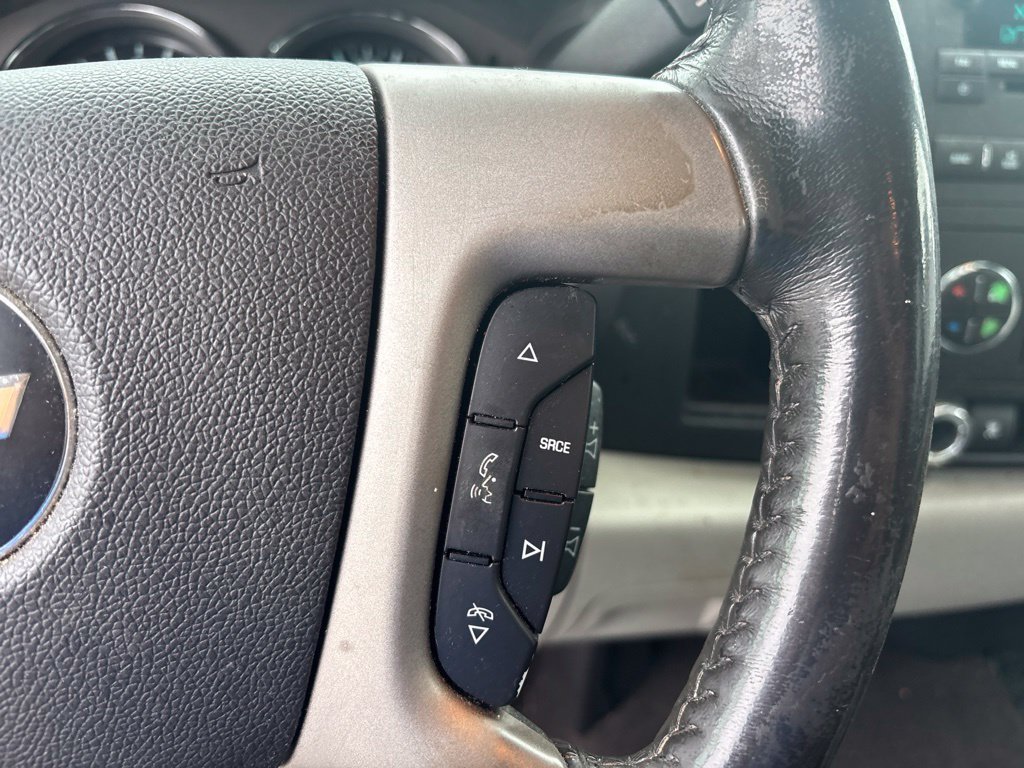 Used 2009 Blue Chevrolet LT image 20
