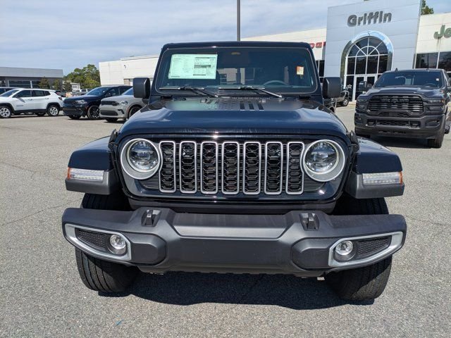 New 2025 Black Clear-Coat Exterior Paint Jeep Sahara image 9