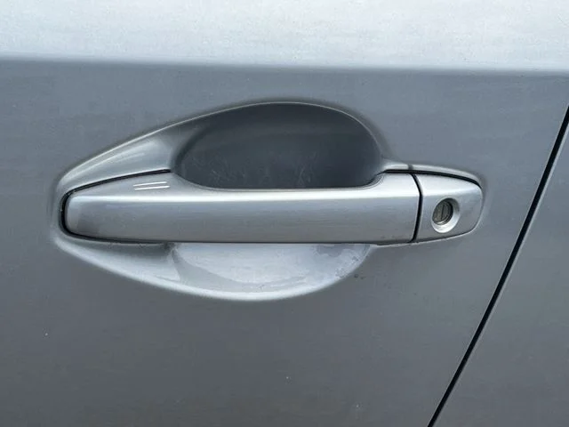 Used 2025 Silver Subaru Premium image 33