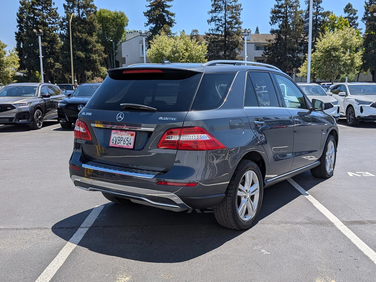 Used 2012 Steel Grey Metallic Mercedes-Benz ML 350 BlueTEC® image 5