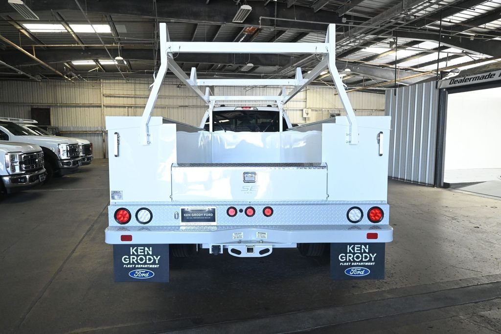New 2026 Oxford White Ford XL image 8