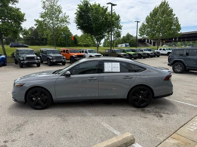 Used 2024 Gray Honda Sport-L image 3