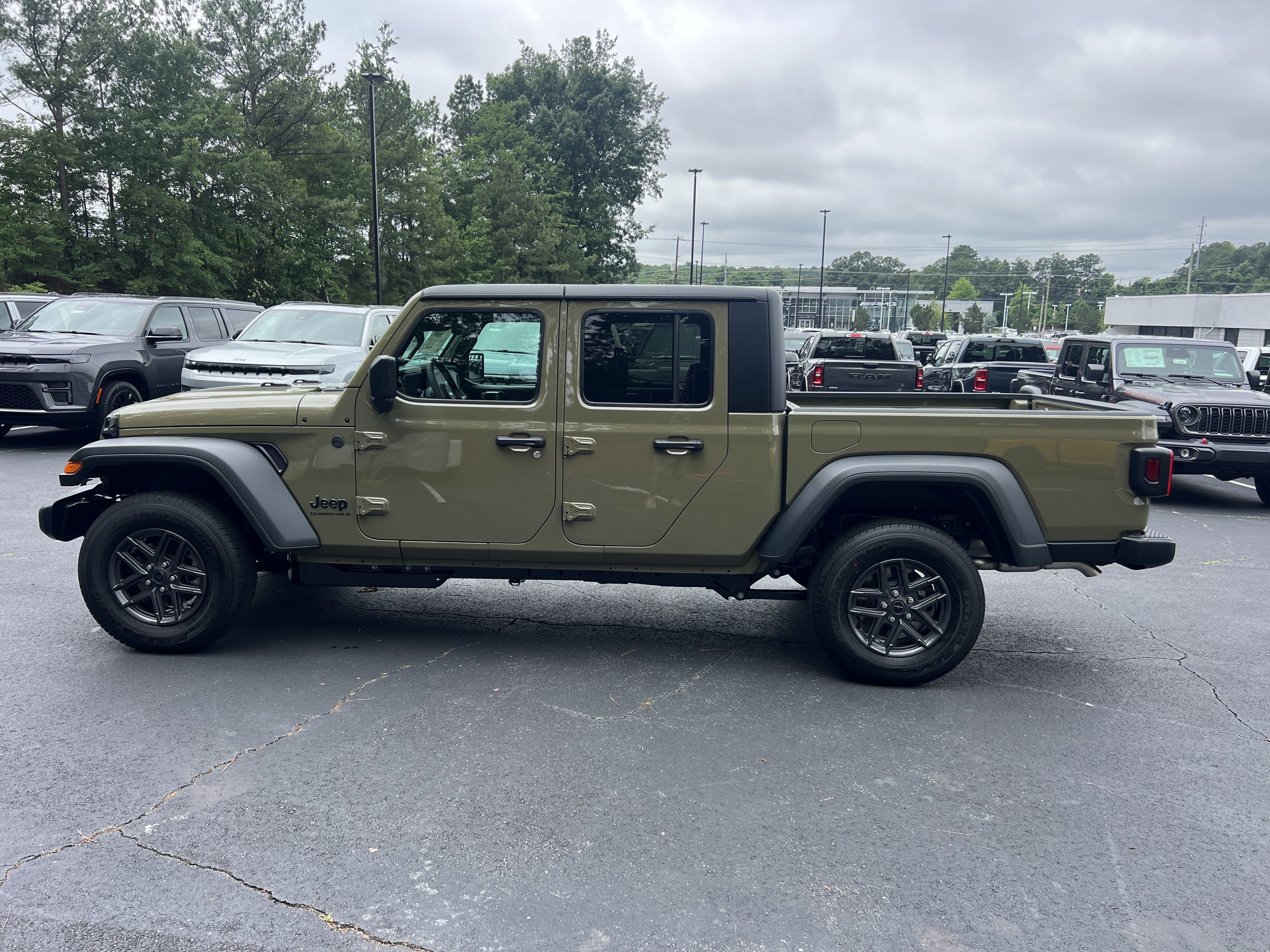New 2026 41 Exterior Paint Jeep Sport S image 4