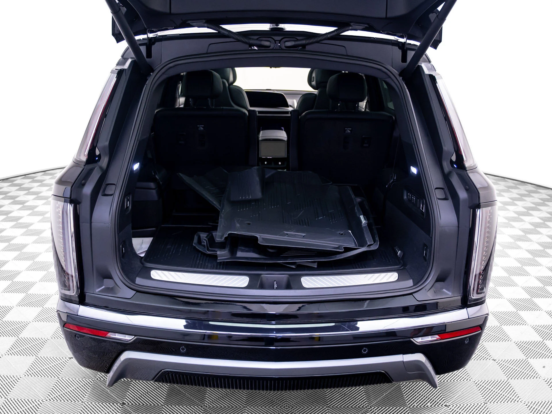 New 2027 Black Cadillac Sport image 31