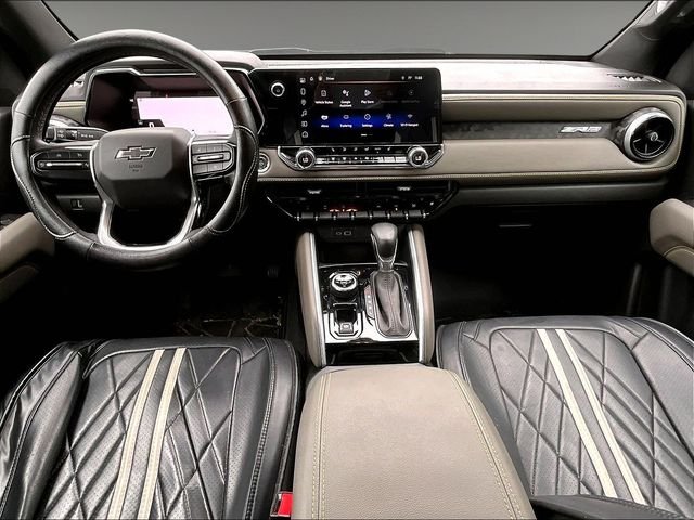 Used 2024 White Chevrolet ZR2 image 18