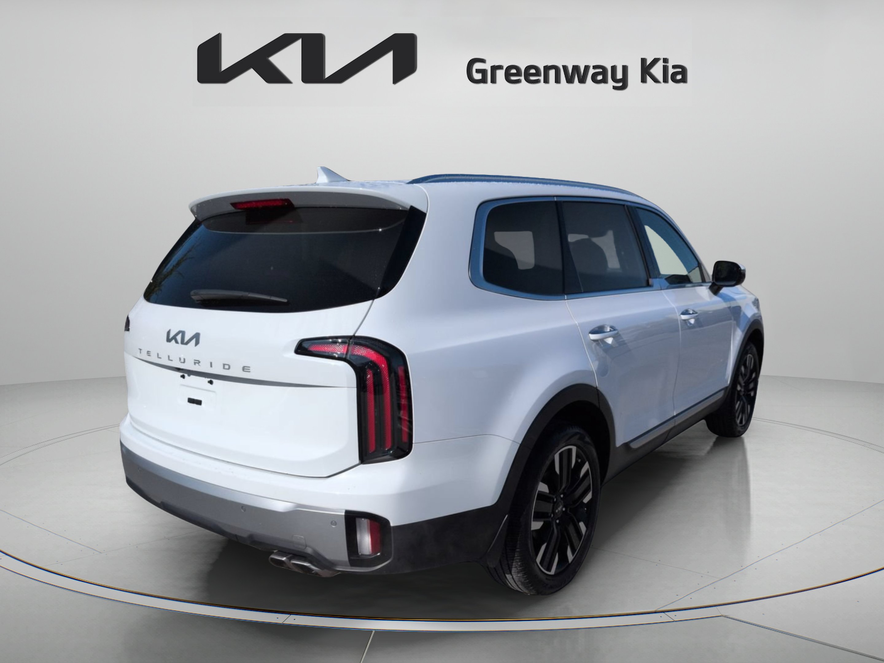 Certified Used 2023 Glacial White Pearl Kia SX image 8